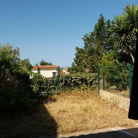 Holiday home Maison Accueillante A Calcatoggio Avec Jardin Cloture. *